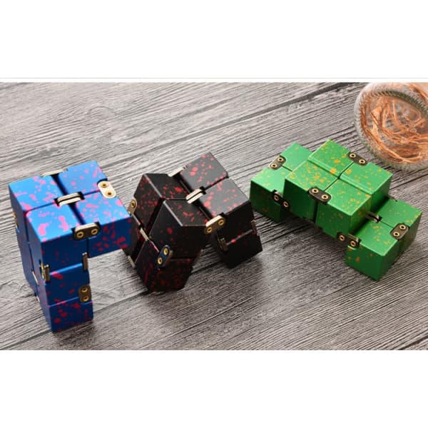 Mini Infinity Cube Stress Tryckavlastningsleksak Pussel Skrivbordsleksak green