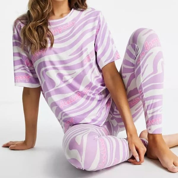 Kvinnor Tvådelade Loungewear Elastisk midja Kortärmad nattkläder Purple S